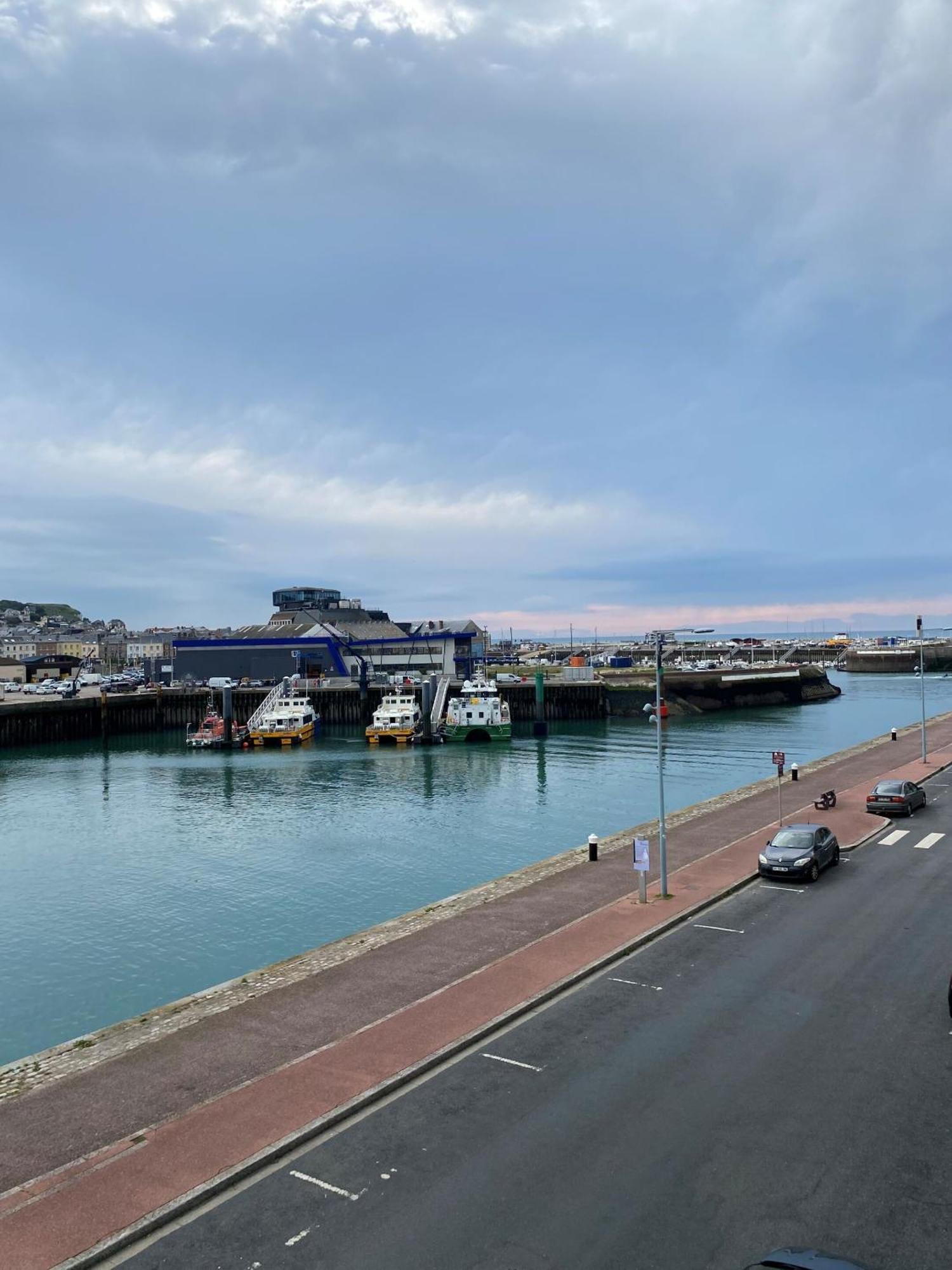 Le Hublot Charmante Maison Au Calme Fecamp Vue Sur Le Port Exterior foto